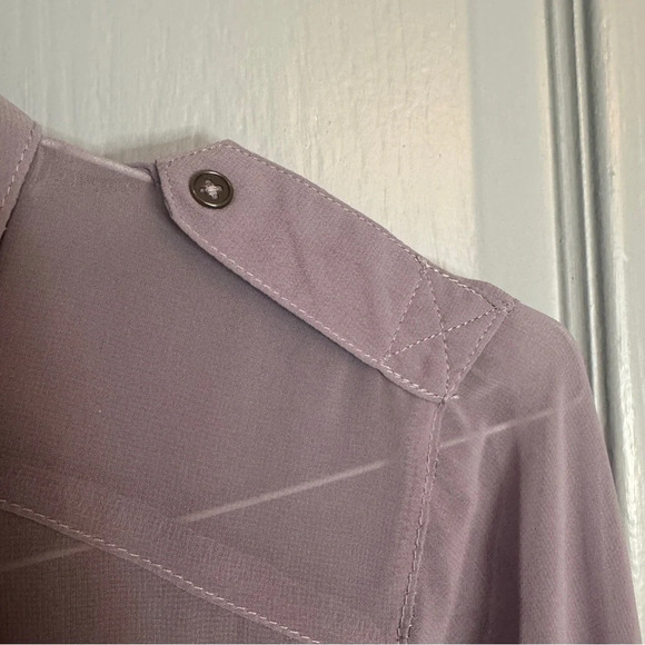 Silence + Noise Lilac High Low Sheer Utility Split Hem Button  Up Blouse Sz L - Picture 8 of 16